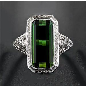 New Charming 925 Silver Ring 8.2ct Emerald Engagem
